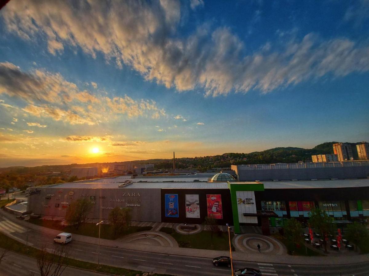 University Hotel Dorrah Tuzla Kültér fotó