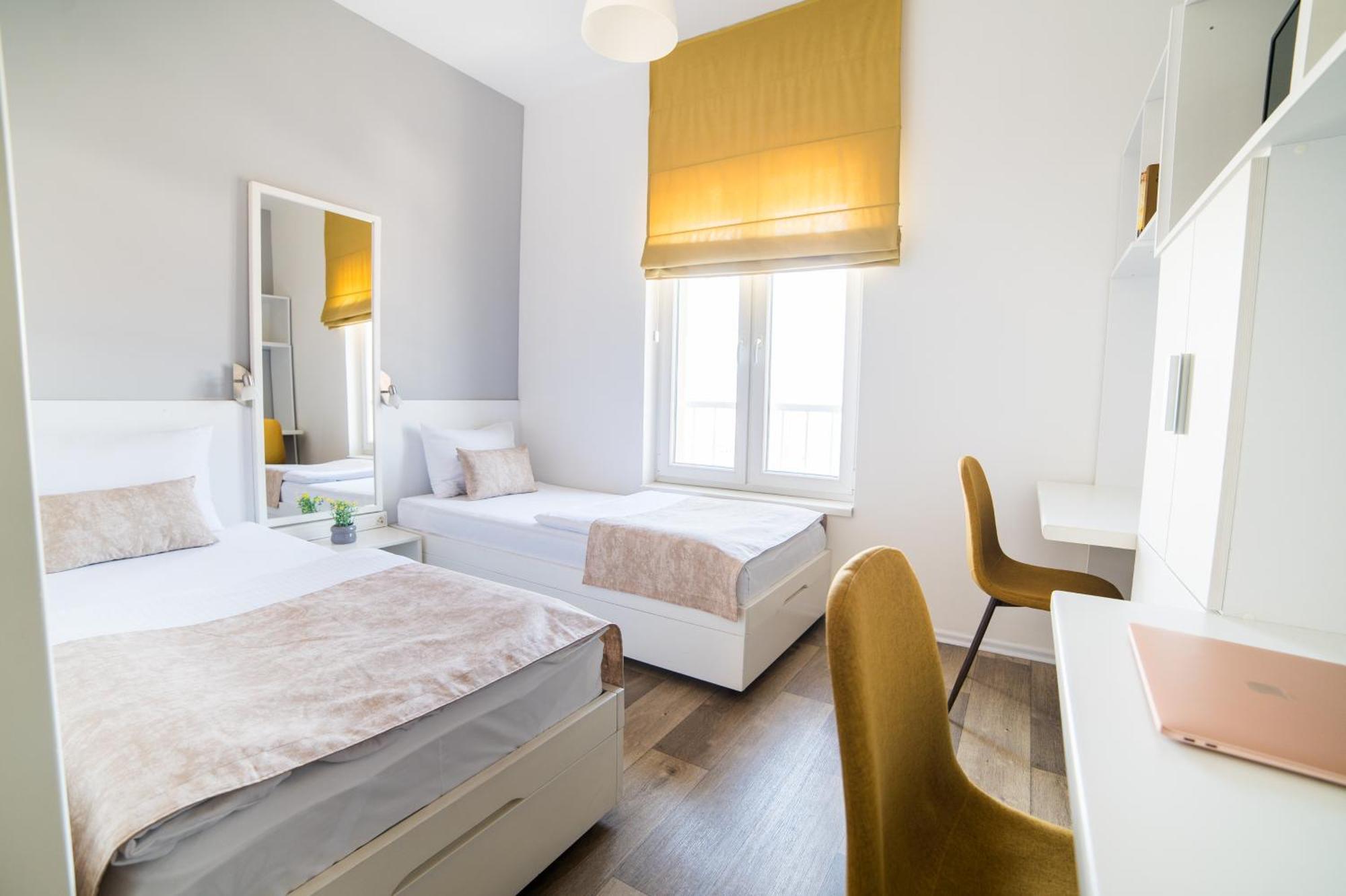 University Hotel Dorrah Tuzla Kültér fotó